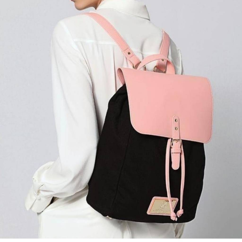 Mochila Gaston Luga Parlan 3102 Negro/Rosado A5