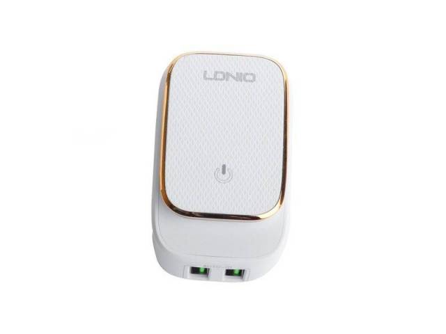 Cargador Pared 2 USB con Luz LED y Tipo C LDNIO A2205